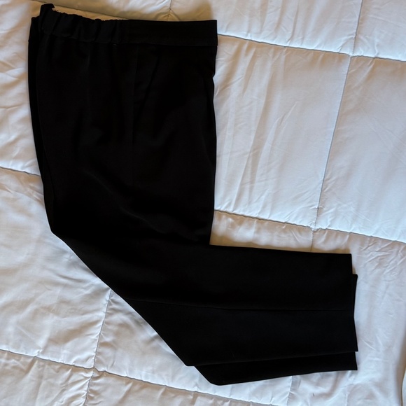 Babaton Black Wrinkle-free Ankle Trouser - Picture 2 of 8